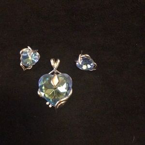 Pendant blue with earrings